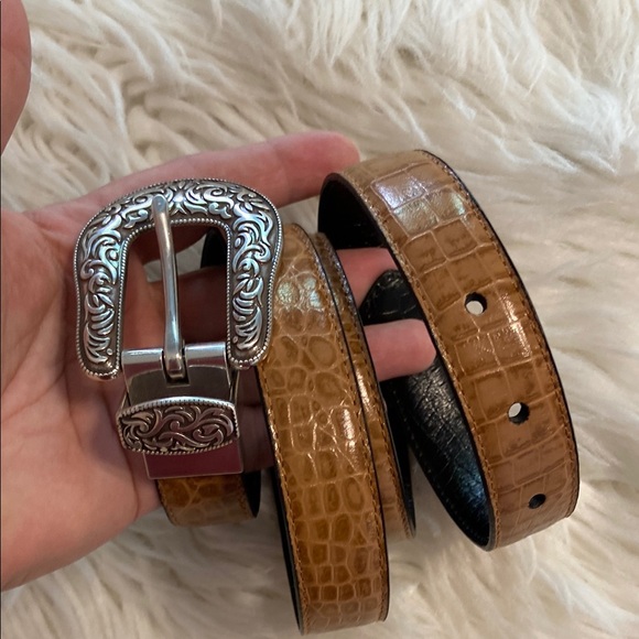 Coldwater Creek Accessories - Coldwater Creek Tan  Croc-Embossed Belt with Silver Buckle size 34 BNWOT